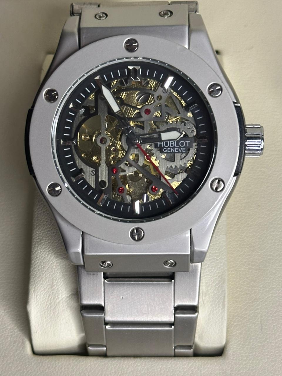 HUBLOT - Geneve | Universe | Automatic