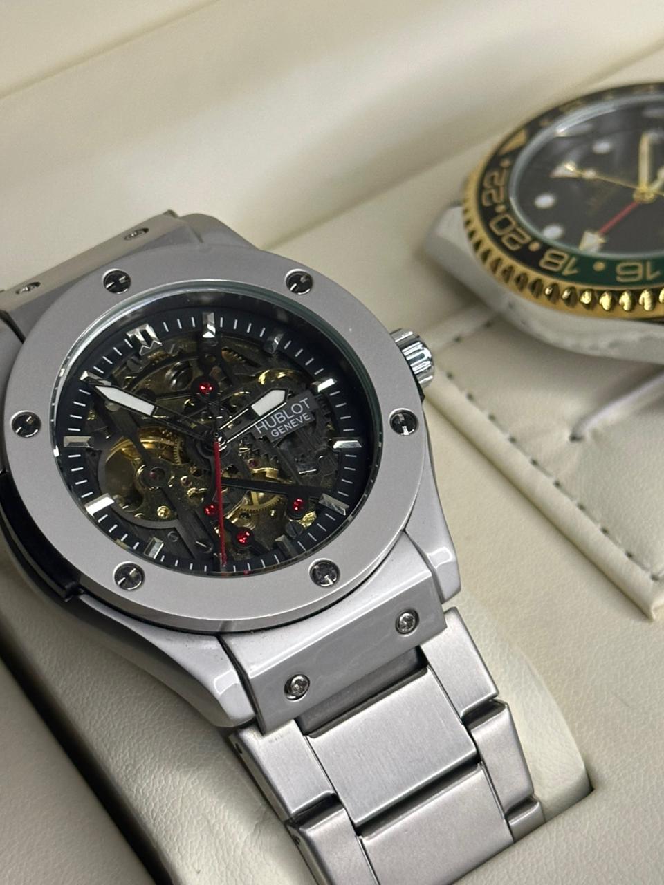 HUBLOT - Geneve | Universe | Automatic