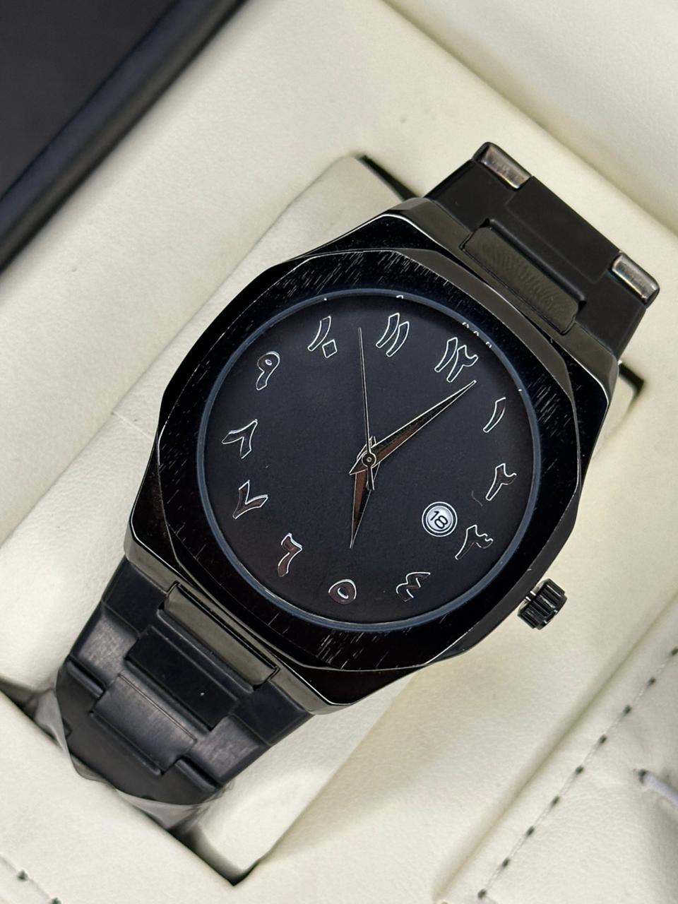 Arabic Aura - Black Metal Chain | Date perpetual